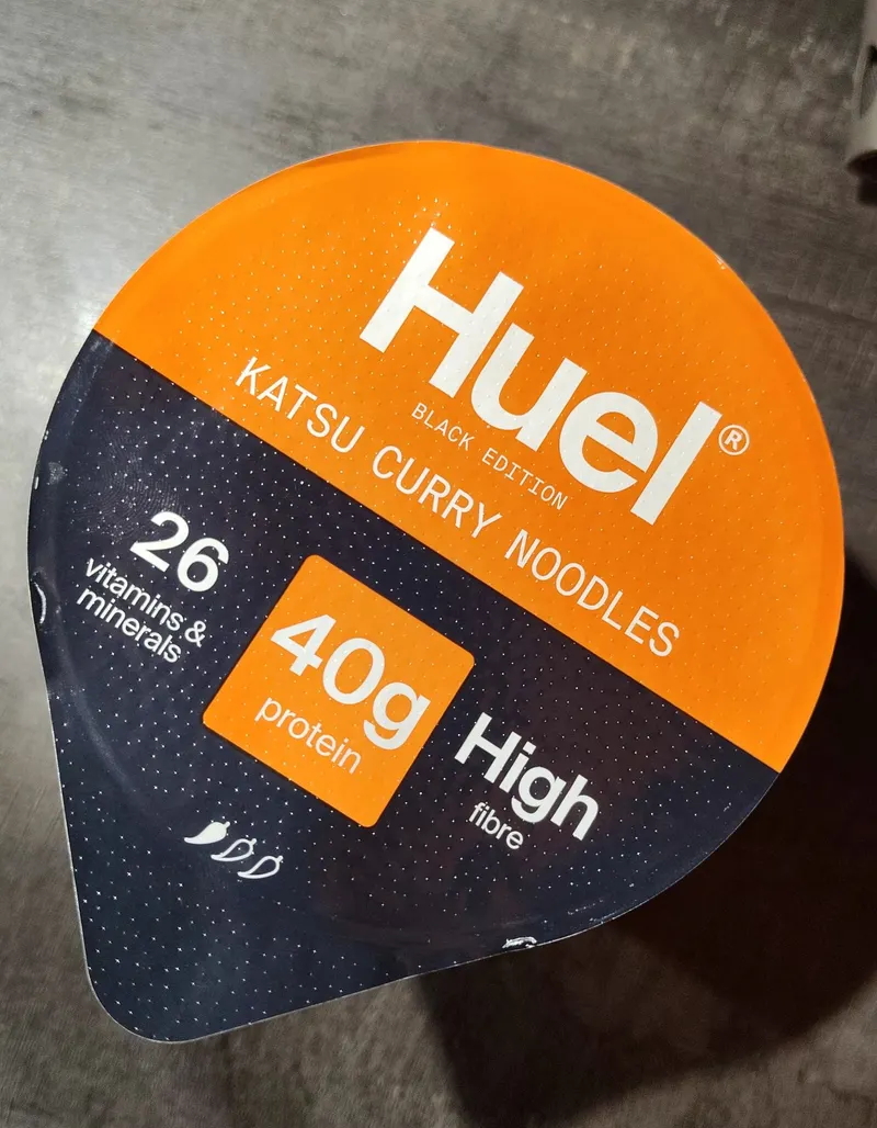 Huel Noodles Black Edition, gusto Katsu Curry